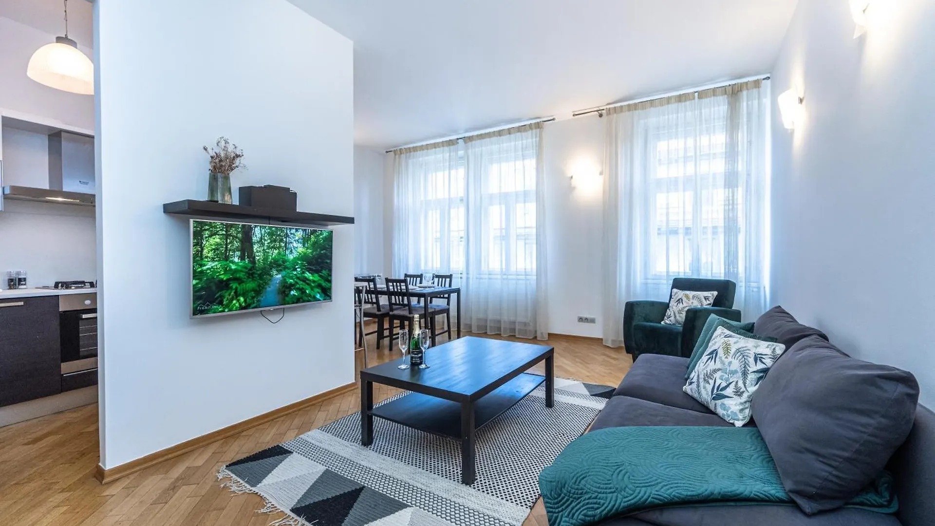 Family 2 Bedroom Apartment In The City Centre - By Wishlist براغ